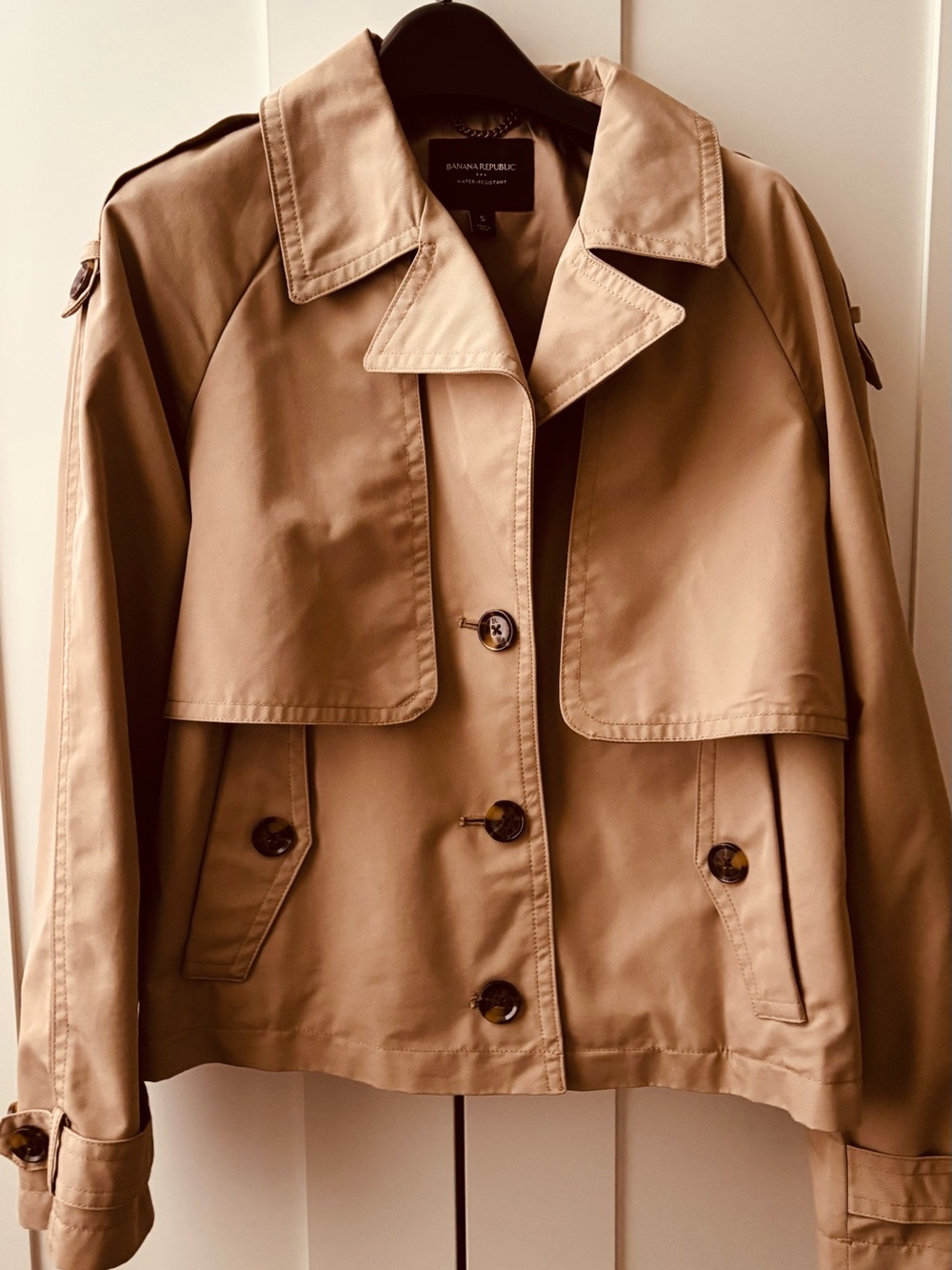 Banana Republic Khaki Short Trench Jacket - Picture 2 of 4